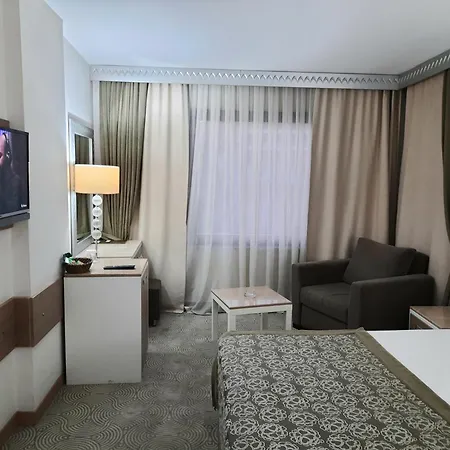 Hotell Nadir Business 3*